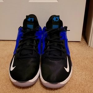 Blue black and white Nike KD trey 5 mens size 14